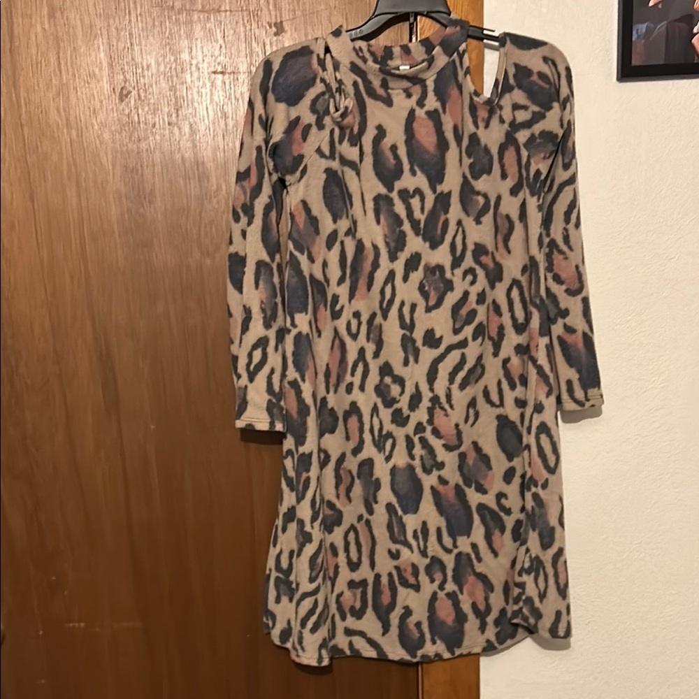 Acting Pro Leopard Print Long Sleeve Dress